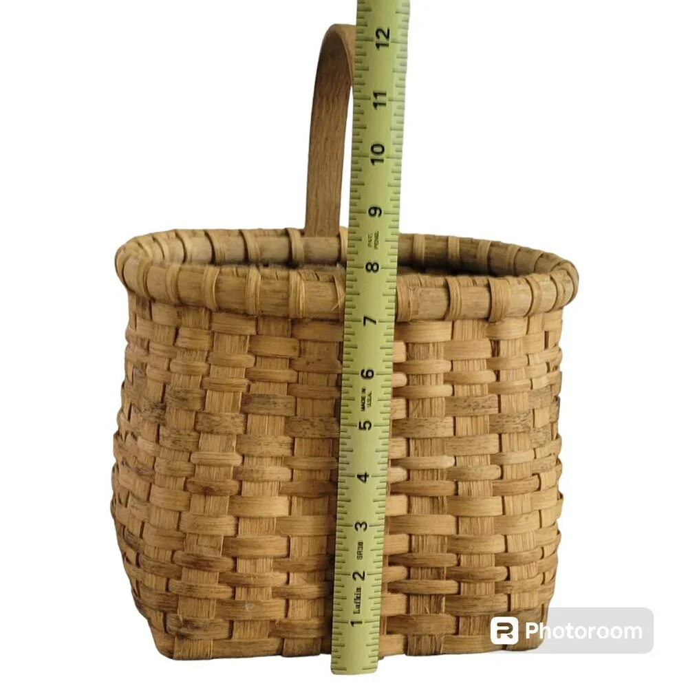 Hand Made Woven Split Wood Wine Basket Sturdy Unsigned Vintage Farmhouse